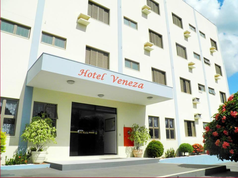 Veneza 3*