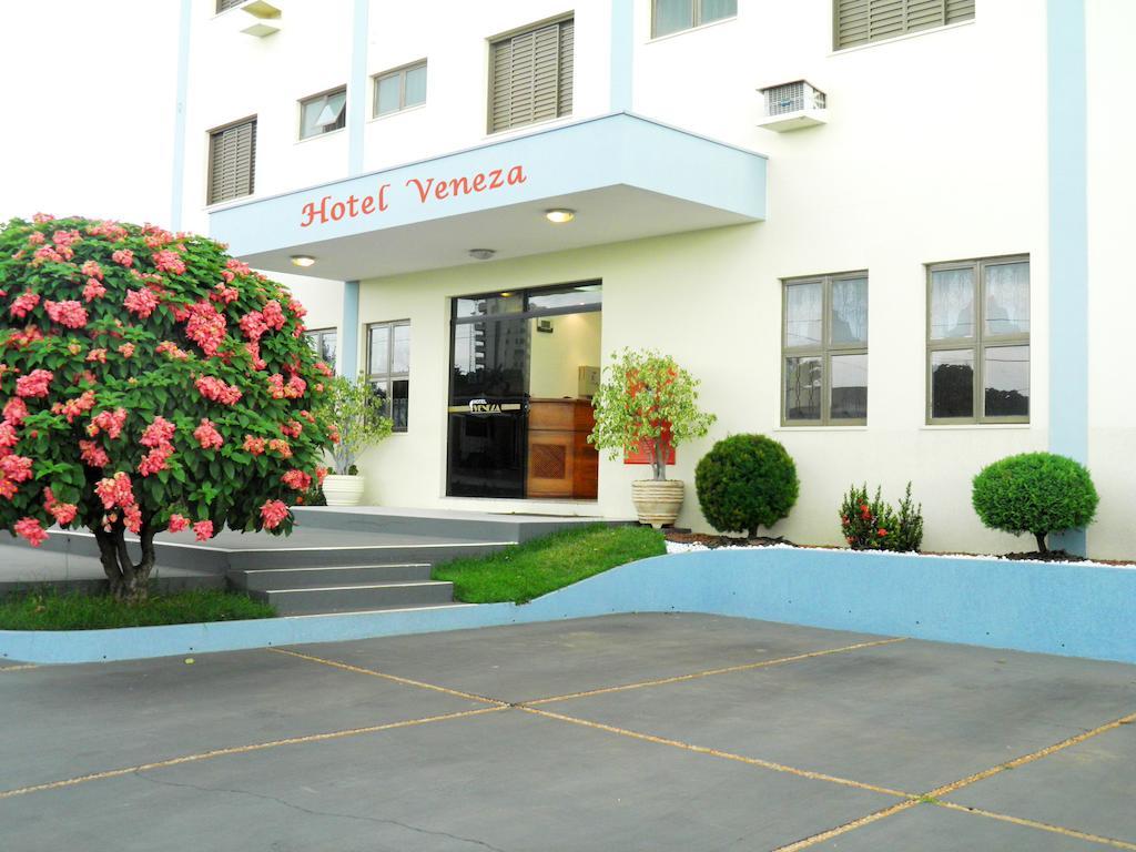 Veneza Hotel Ibate